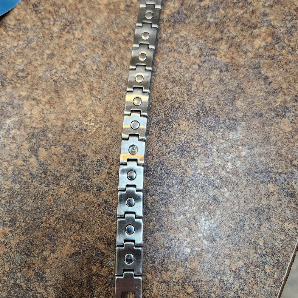 Sabona Stainless Steel Bracelet With Magnets - Picture 3 of 4